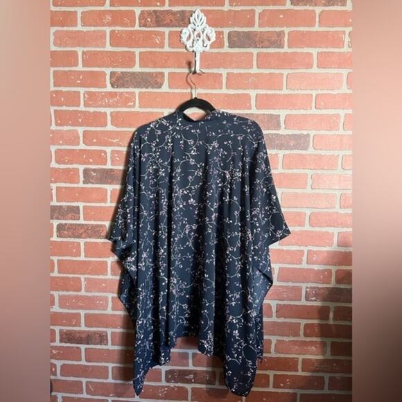 J Jill Blue Floral Kimono - Picture 3 of 7